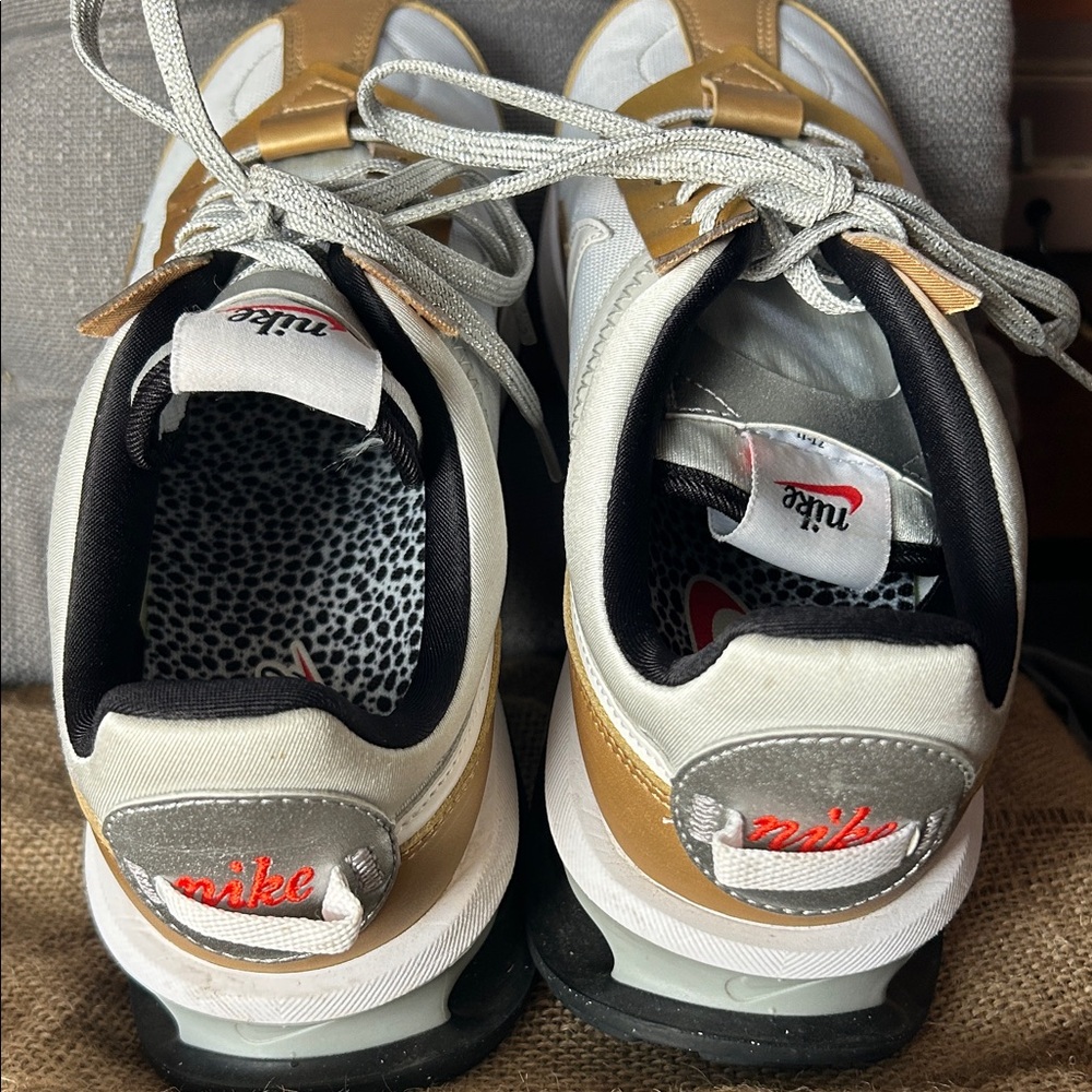 Nike Metallic Gold and Light Gray Sneakers - Picture 2 of 7
